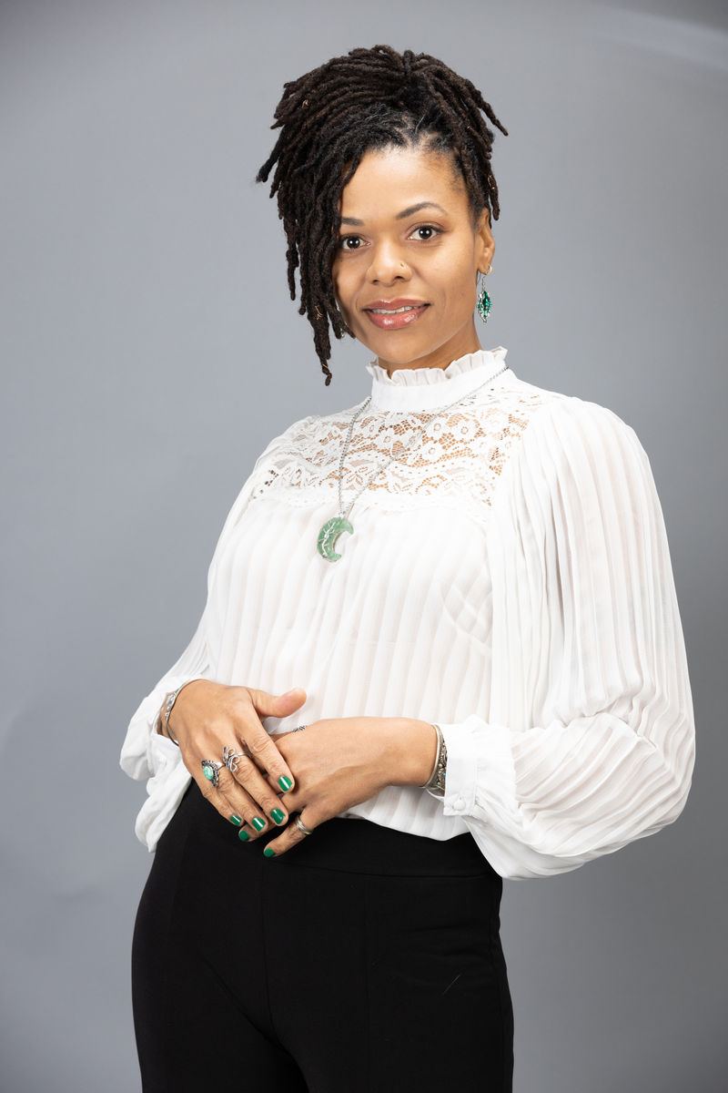 Essence of Image talent — Demetria
